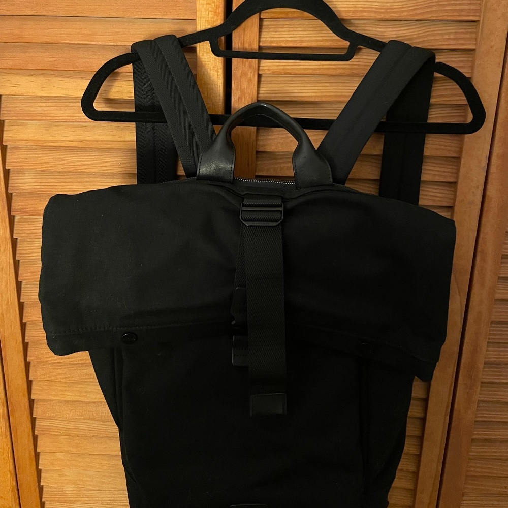 Knomo roll top backpack